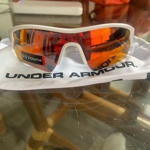 New Under Armor Youth Sunglasses